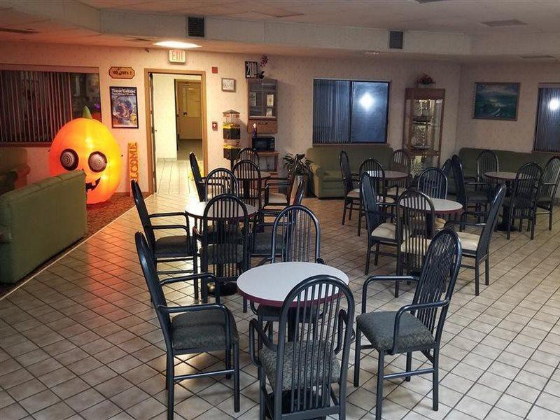 America'S Best Value Inn La Crosse Exterior photo