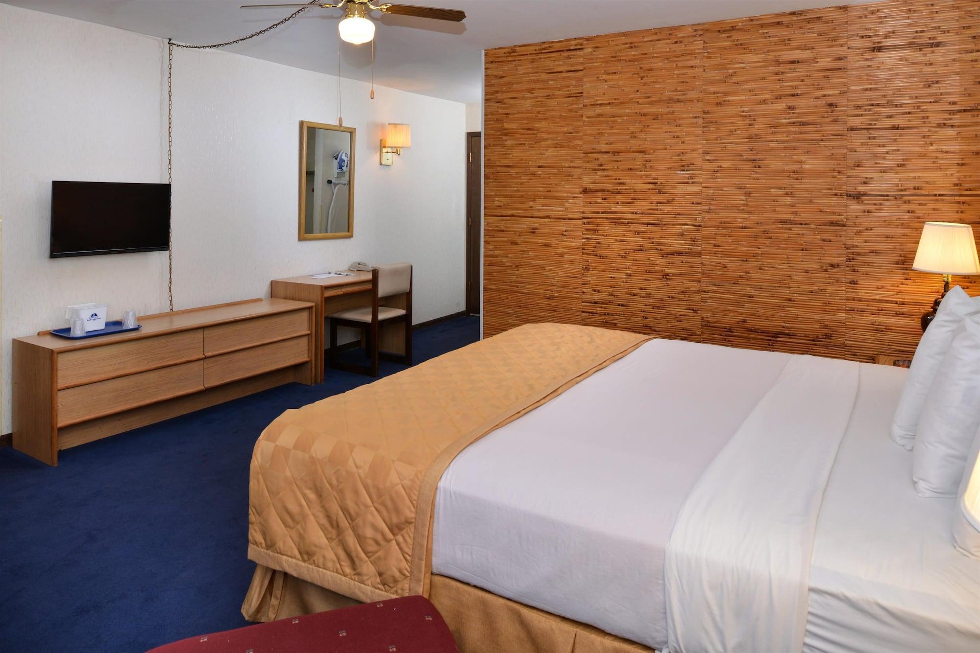 America'S Best Value Inn La Crosse Exterior photo
